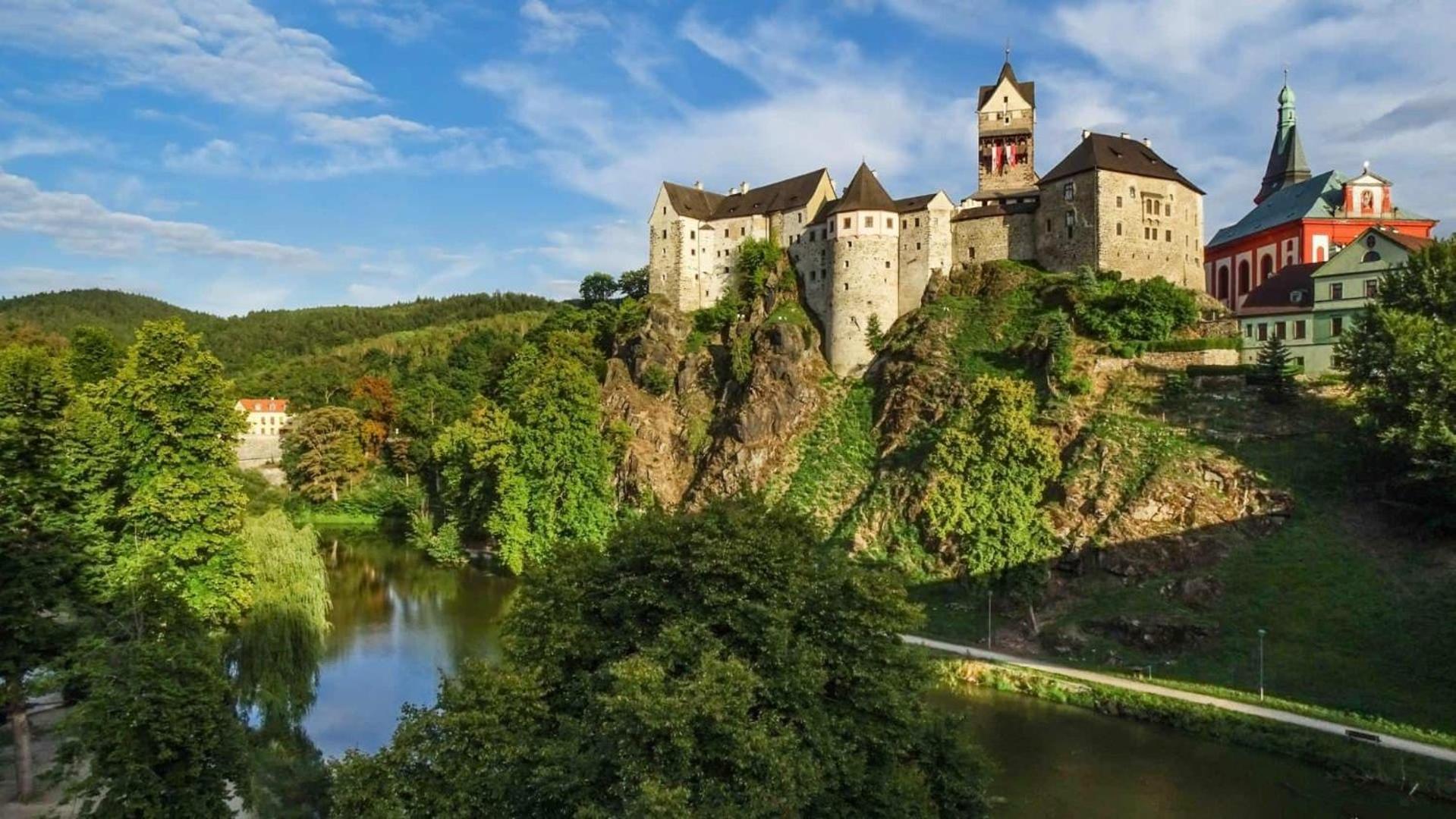 Rezidence Makart Apartment Karlovy Vary Bagian luar foto